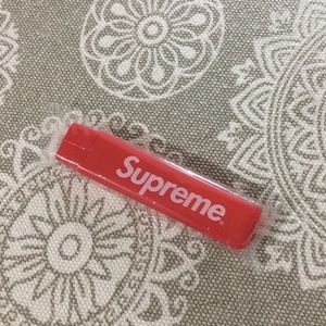 Supreme Travel Toothbrush